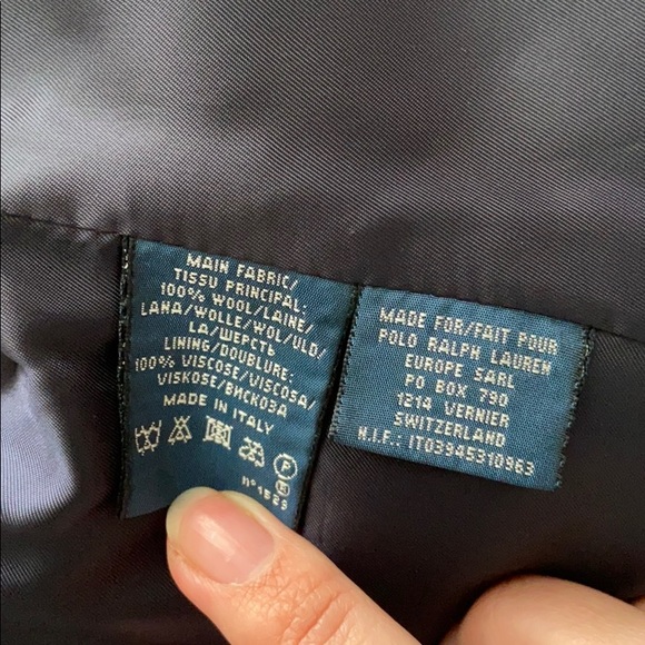 Classic Navy Club Blazer with gold buttons by RL - Picture 7 of 7